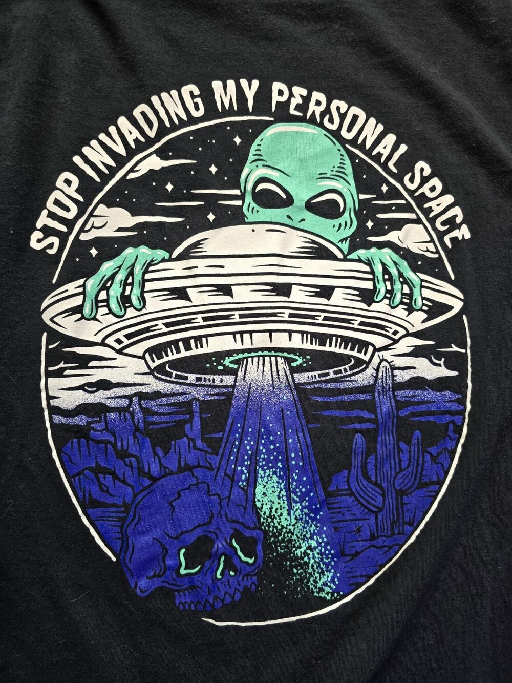 BOXSET Brand Alien UFO Graphic T-Shirt Large Black "Stop Invading My Personal...